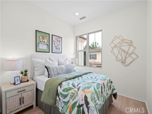 161 Overbrook , Irvine, CA