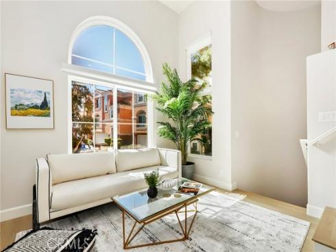 21 Medici Aisle , Irvine, CA