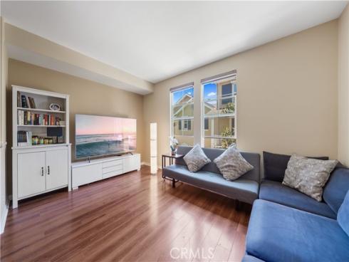 414 Silk Tree , Irvine, CA