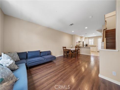 414 Silk Tree , Irvine, CA