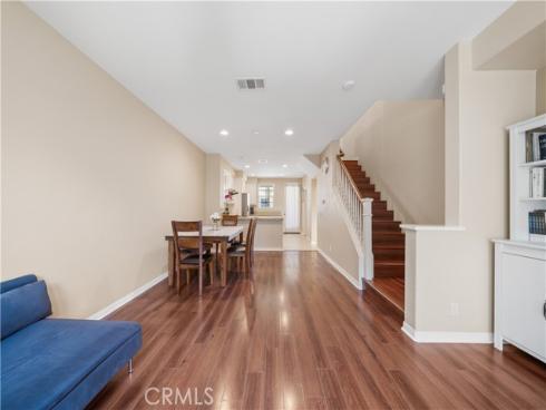 414 Silk Tree , Irvine, CA