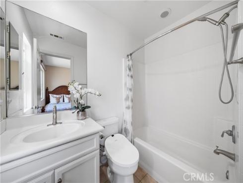 414 Silk Tree , Irvine, CA