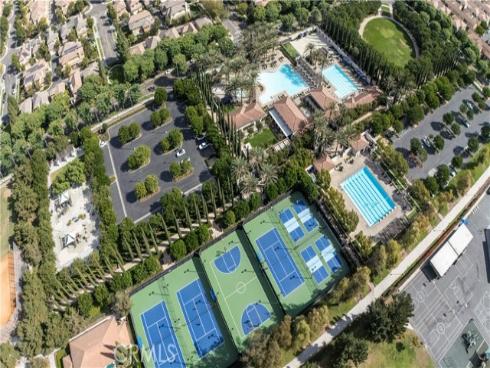 111 Chantilly , Irvine, CA