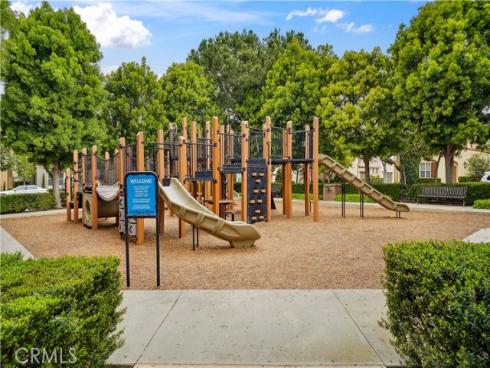 111  Chantilly  , Irvine, CA