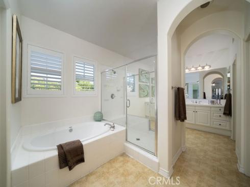 26 Upland , Irvine, CA