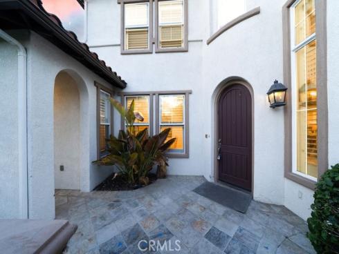 26 Upland , Irvine, CA