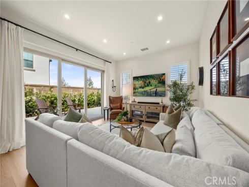 109 Fairgreen , Irvine, CA