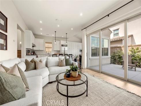 109 Fairgreen , Irvine, CA