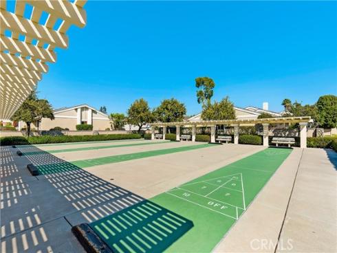 9 Northgrove 11 , Irvine, CA