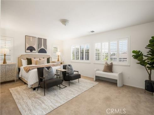 40 Calais , Irvine, CA