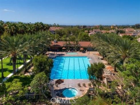 40 Calais , Irvine, CA