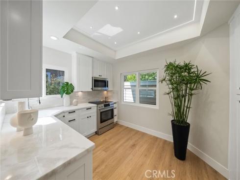 55 Highland 31 , Irvine, CA