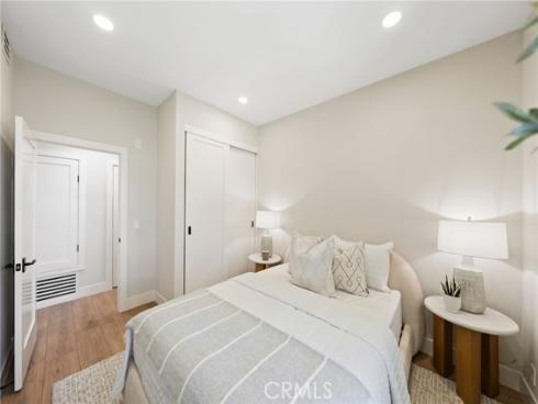 55 Highland 31 , Irvine, CA