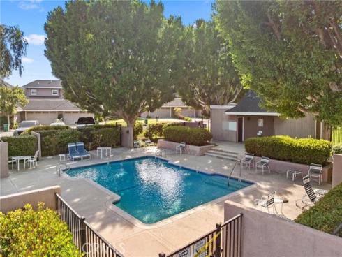 55 Highland 31 , Irvine, CA