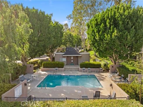 55 Highland 31 , Irvine, CA