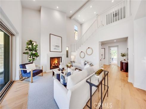 205 Pinnacle , Irvine, CA