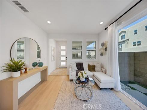 251 Tank , Irvine, CA