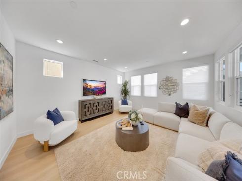 251 Tank , Irvine, CA