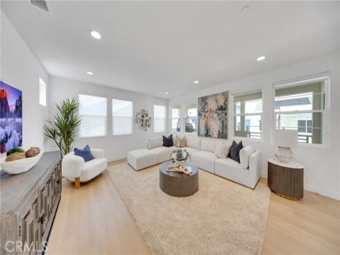 251 Tank , Irvine, CA