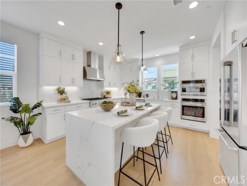 251 Tank , Irvine, CA