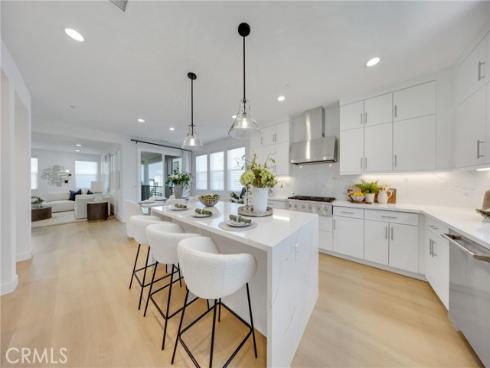 251 Tank , Irvine, CA