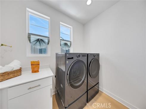 251 Tank , Irvine, CA