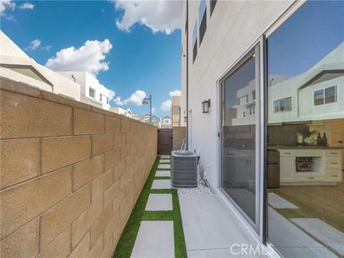 251 Tank , Irvine, CA