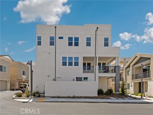 251 Tank , Irvine, CA