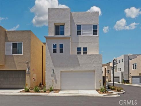 251 Tank , Irvine, CA