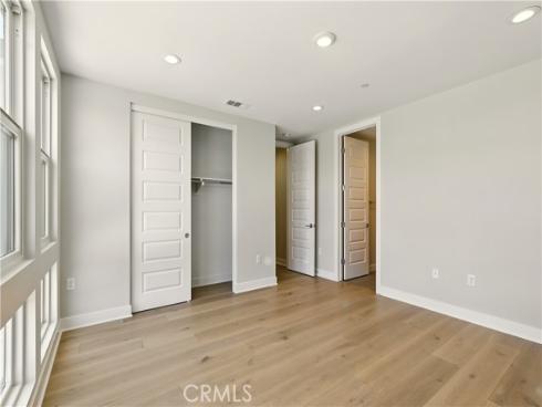 208 Stage , Irvine, CA