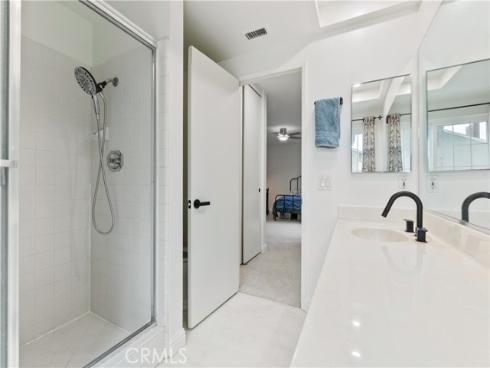 11 Palamedes , Irvine, CA