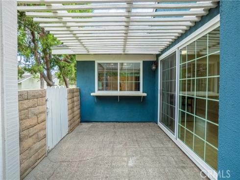 11 Palamedes , Irvine, CA