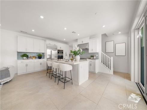 112  Turning Post  , Irvine, CA