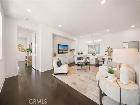 112  Turning Post  , Irvine, CA