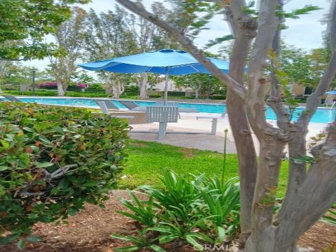 18 Goldenbush , Irvine, CA