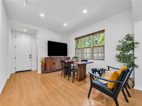 55 Strawberry , Irvine, CA