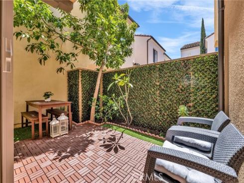 55 Strawberry , Irvine, CA