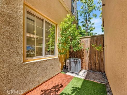 55 Strawberry , Irvine, CA