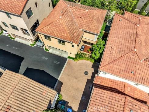 55 Strawberry , Irvine, CA