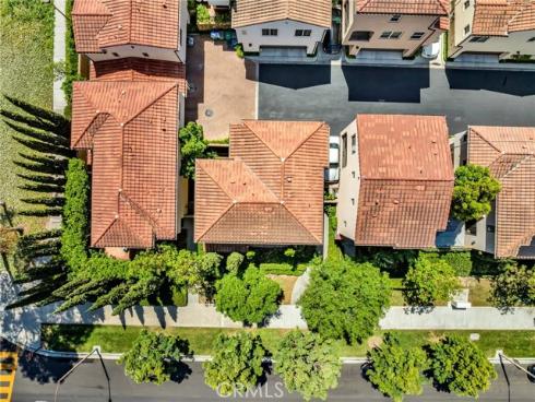 55 Strawberry , Irvine, CA