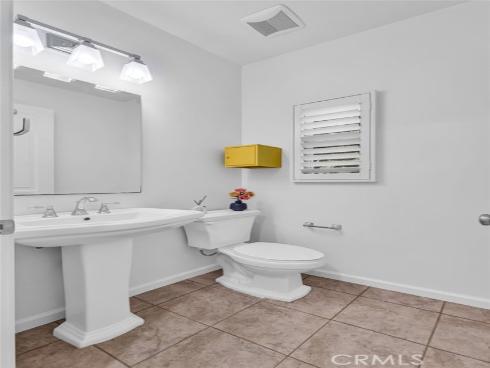 55 Strawberry , Irvine, CA