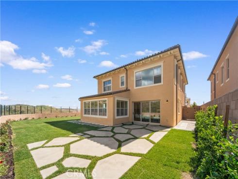 101 Somera , Irvine, CA