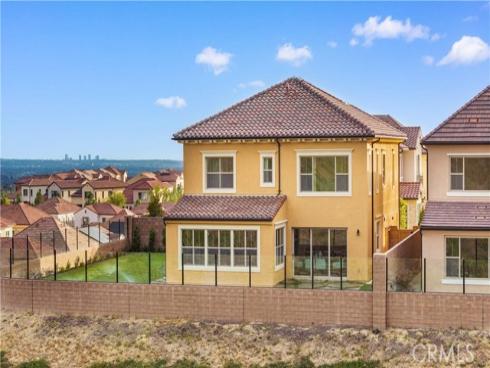 101 Somera , Irvine, CA