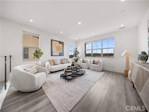 59 Longchamp , Irvine, CA