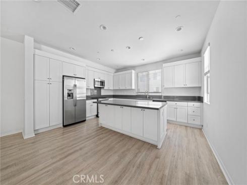 143 Frame , Irvine, CA