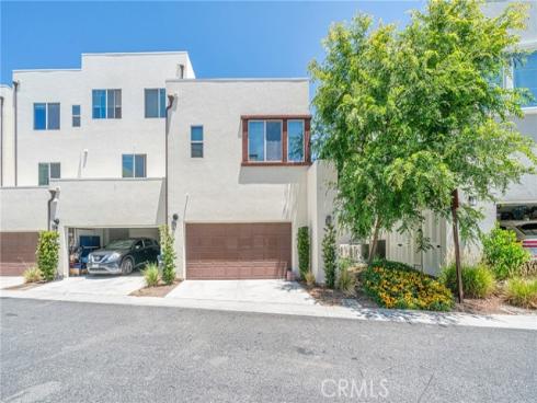 143  Frame  , Irvine, CA