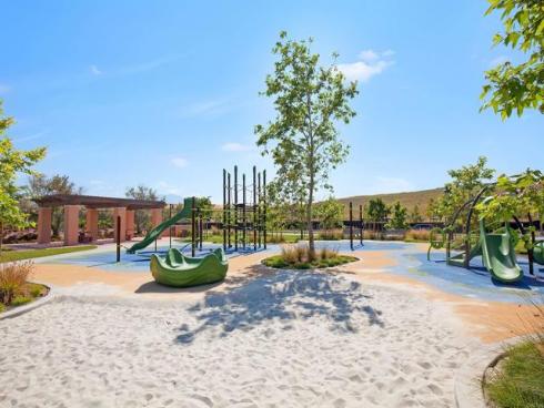 107 Starbright , Irvine, CA