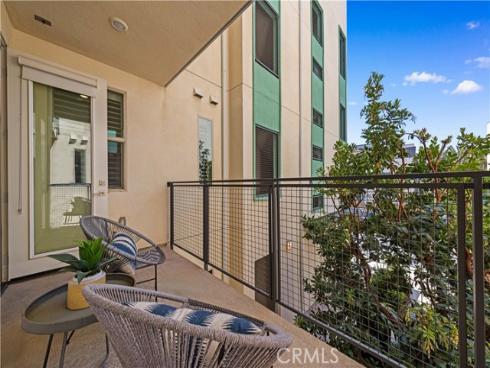 107 Bowery , Irvine, CA