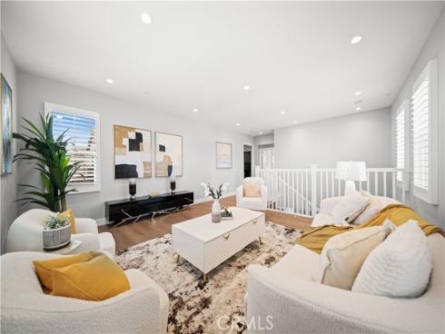 100 Henderson , Irvine, CA