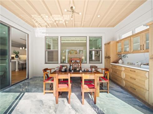 100 Henderson , Irvine, CA